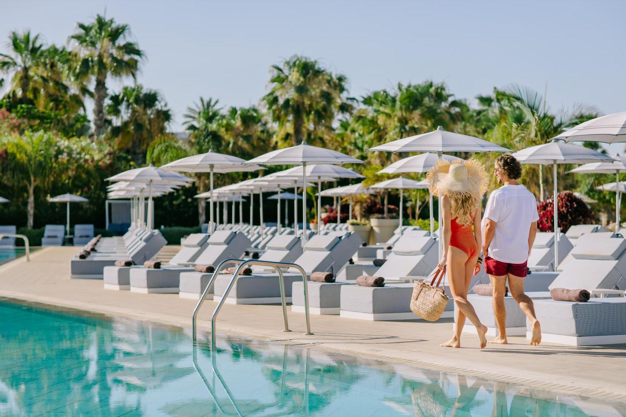 Ivi Mare - Designed For Adults By Louis Hotels Geroskipou Eksteriør billede The Beach at The Standard, Miami Beach